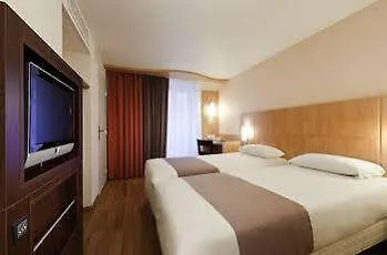 Ibis Grands Boulevards Opera 9e Szálloda Párizs