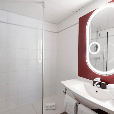 Ibis Grands Boulevards Opera 9e מלון