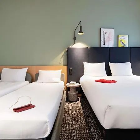 Ibis Grands Boulevards Opera 9e מלון