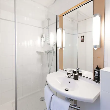 Ibis Grands Boulevards Opera 9e Hotel 3*