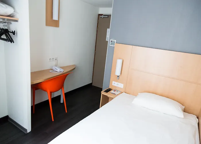 Hotel Ibis Grands Boulevards Opera 9e Paryż