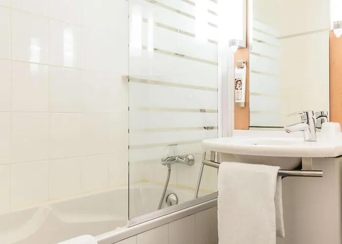 Ibis Grands Boulevards Opéra 9e Hotel 3*