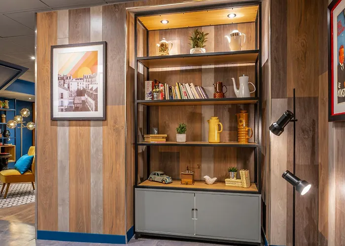 Ibis Grands Boulevards Opera 9e Paryż