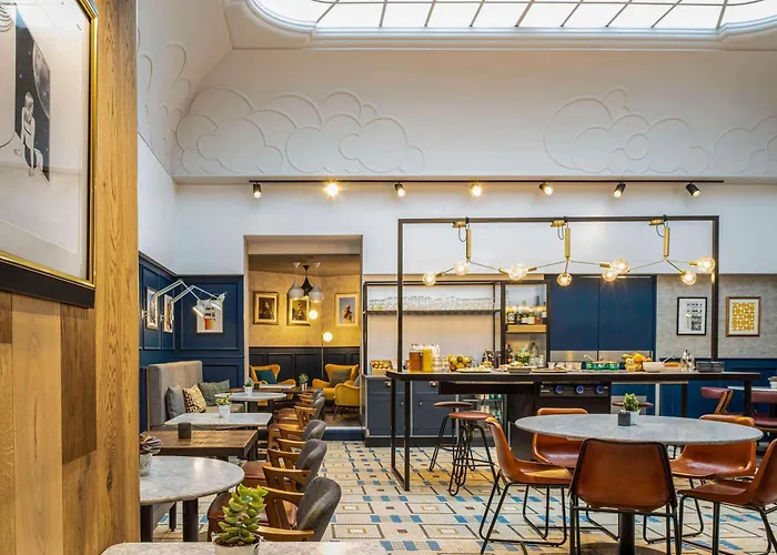 Ibis Grands Boulevards Opera 9e Paryż