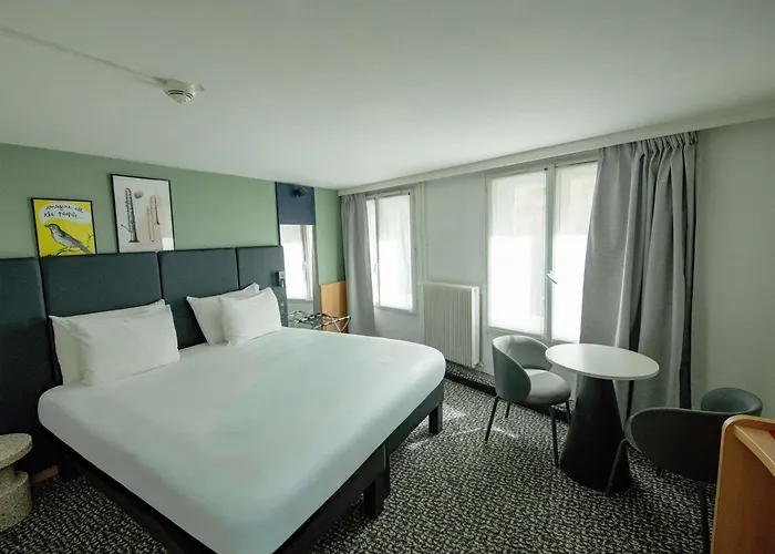 Ibis Grands Boulevards Opera 9e Paryż