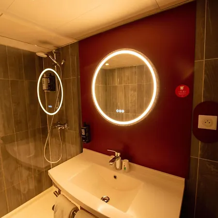 Ibis Grands Boulevards Opera 9e Paříž