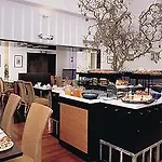 宜必思巴黎林荫大道歌剧院9e酒店 巴黎