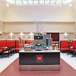 宜必思巴黎林荫大道歌剧院9e酒店 酒店