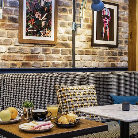 Ibis Grands Boulevards Opera 9e Paryż