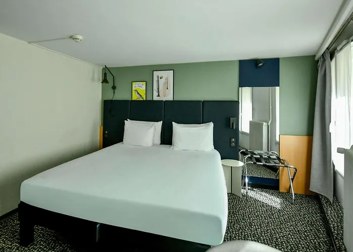 Ibis Grands Boulevards Opéra 9e Hotel 3*