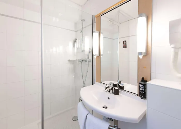 Hotel Ibis Grands Boulevards Opéra 9e
